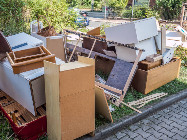 Best Yard Cleanup Services  in Upper Lake, CA